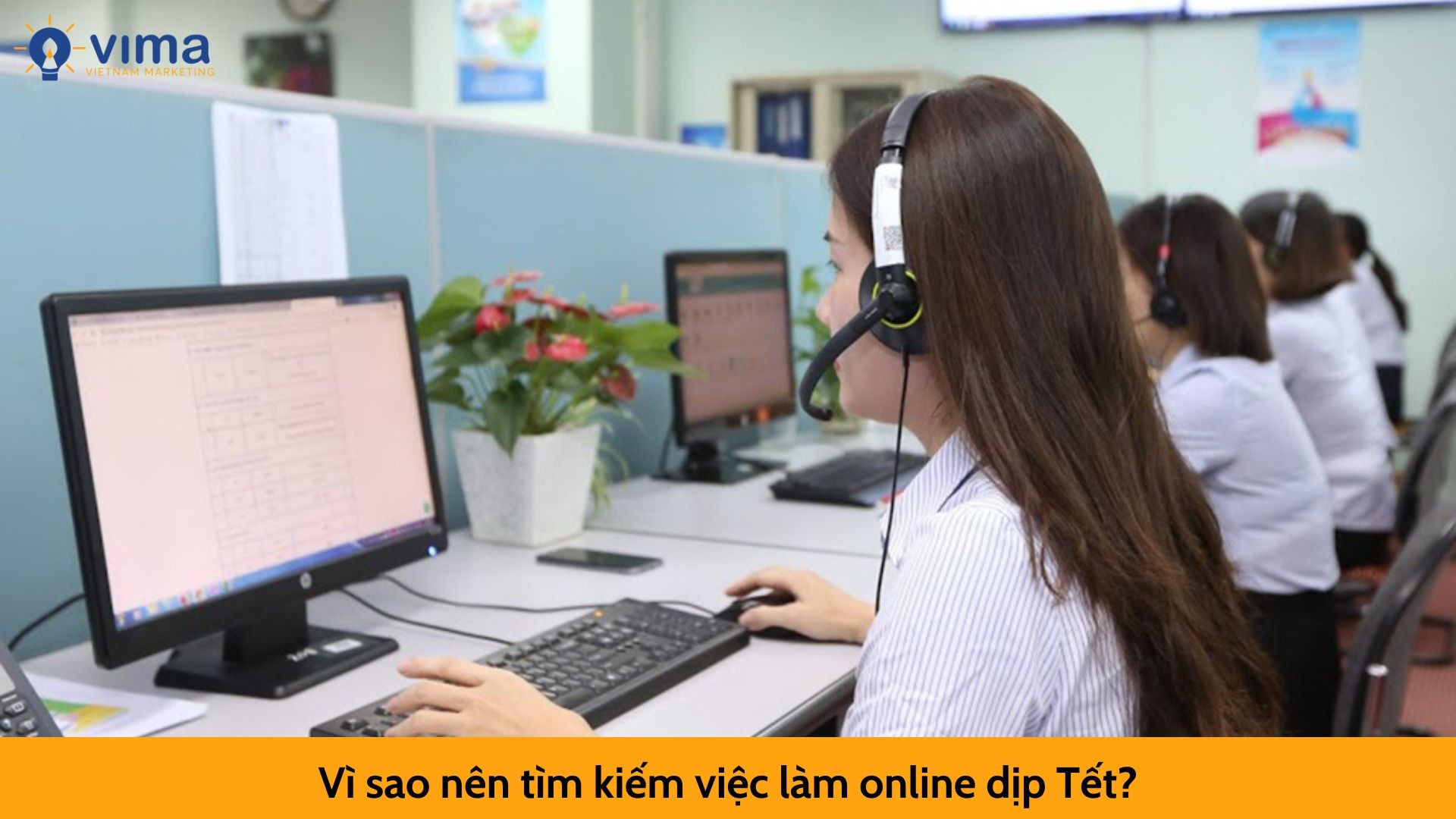 Vì sao nên tìm kiếm việc làm online dịp Tết?